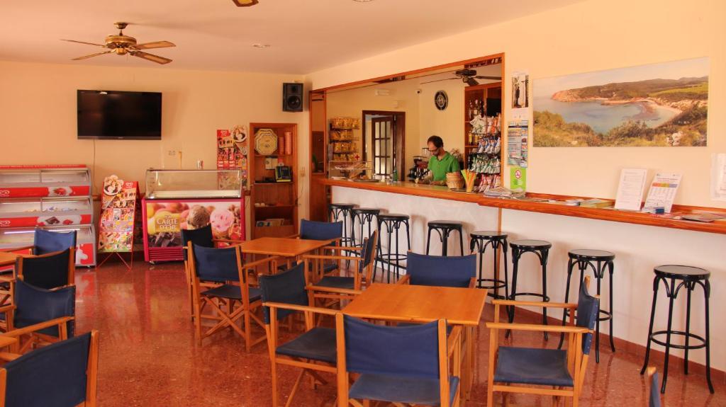 Hostal Sa Prensa Ciutadella  Luaran gambar
